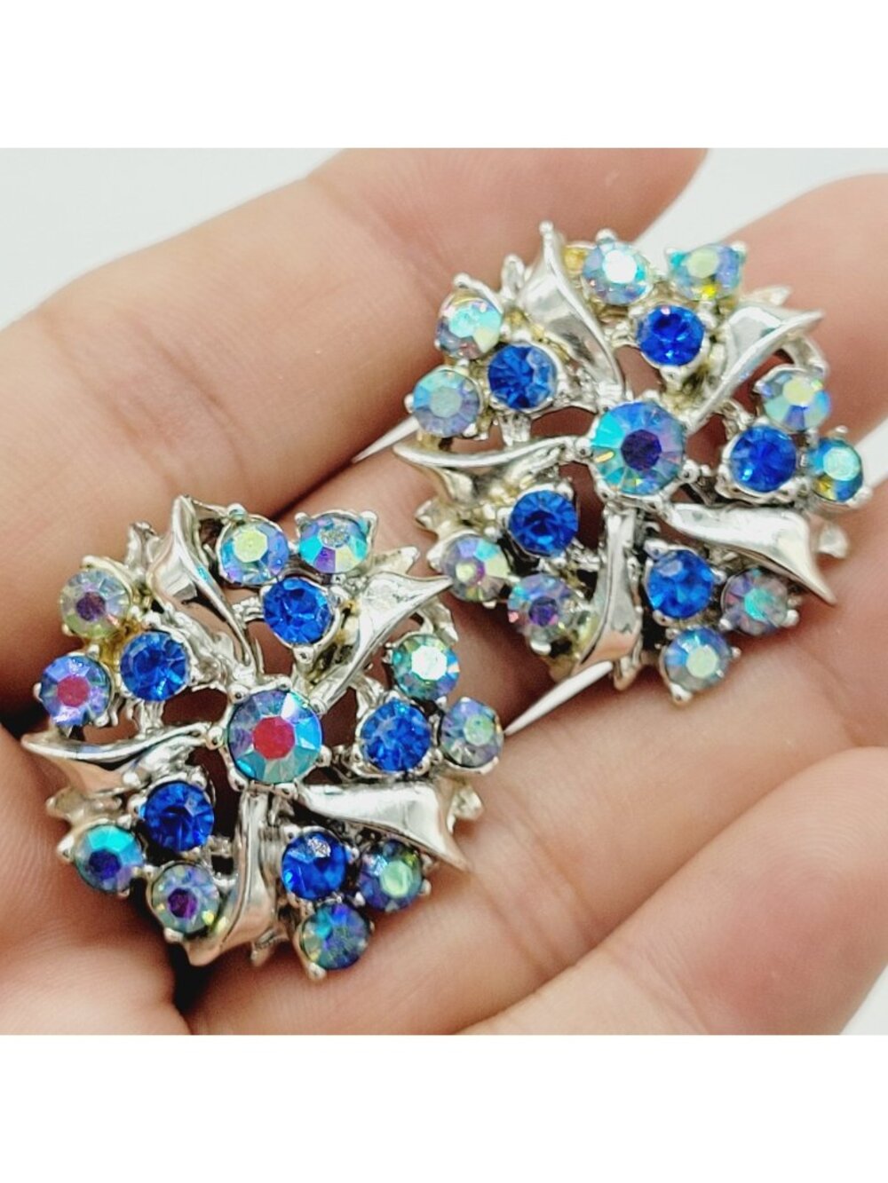 Vintage BSK Blue Aurora Borealis Rhinestone Flower Earrings Clip On Silver Tone